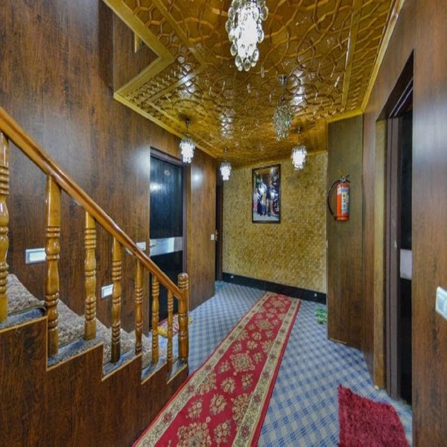 Hotel Sheen Srīnagar Zewnętrze zdjęcie