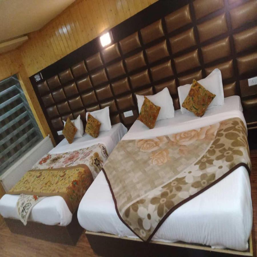 Hotel Sheen Srīnagar Zewnętrze zdjęcie